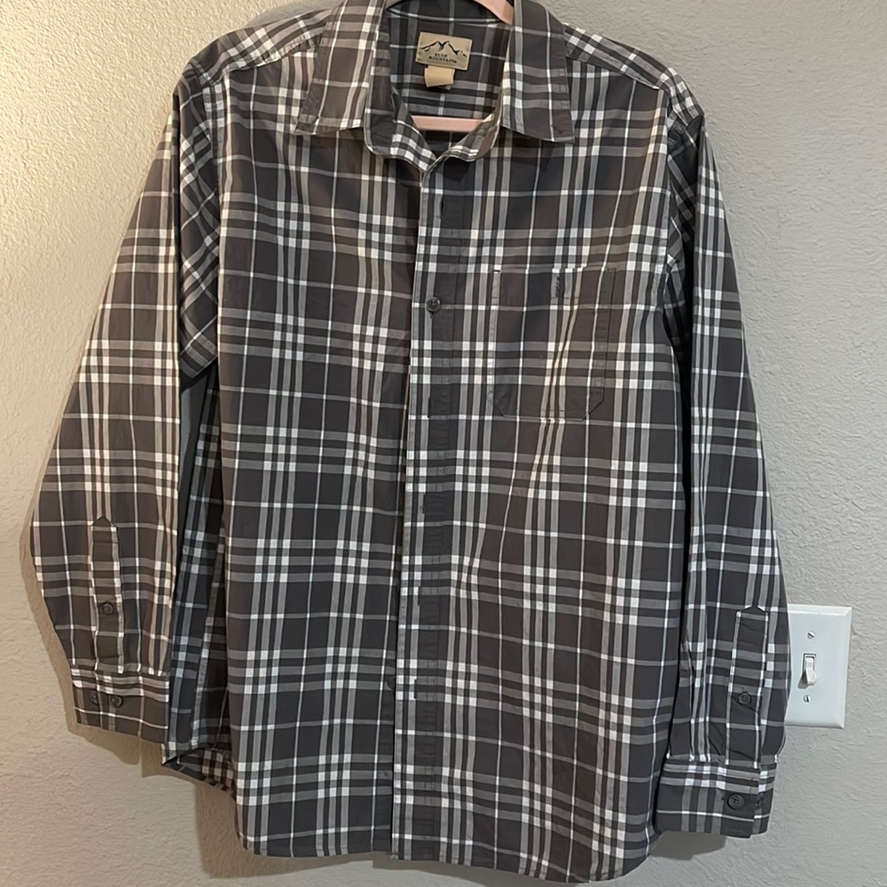 Blue Mountain Mens Button Down
